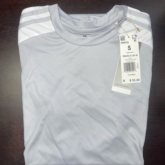 Adidas Training Shirts - Picture 2 of 3